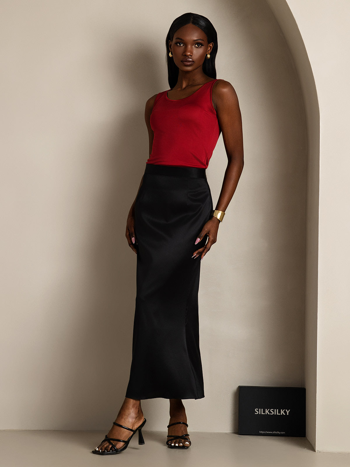 Silk Knitted Lounge Round-Neck Tank Top
