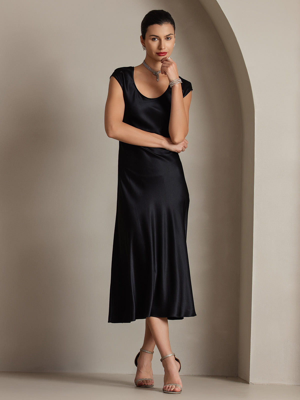 19Momme Silk U-neck Sleeveless Dress