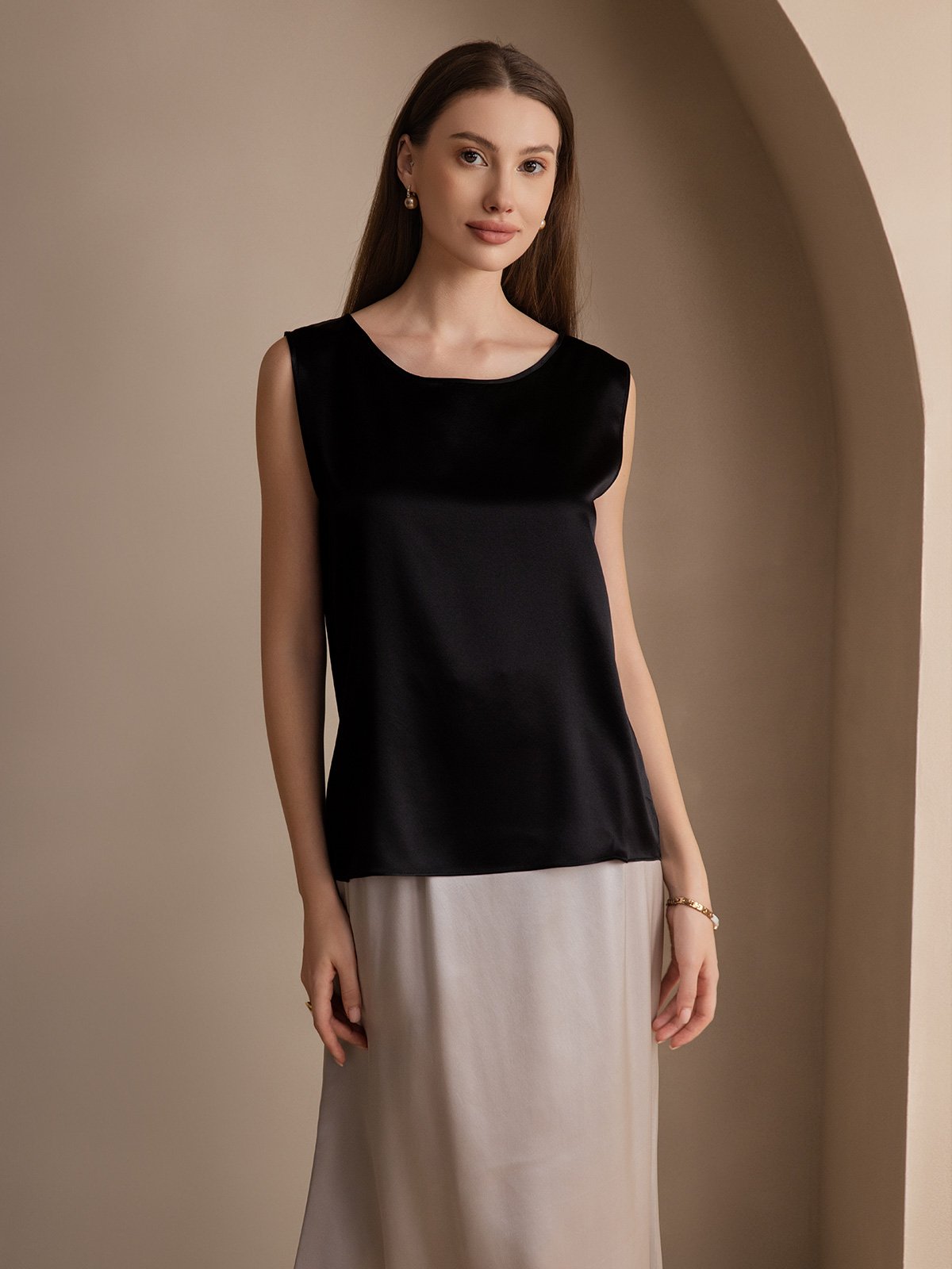 19Momme Silk Lounge Round Neck Tank Top