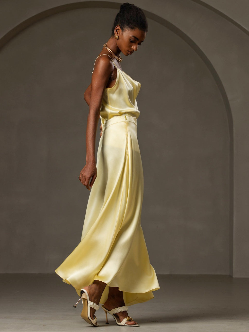 19Momme Silk Spaghetti Strap Cowl Neck Camisole Top