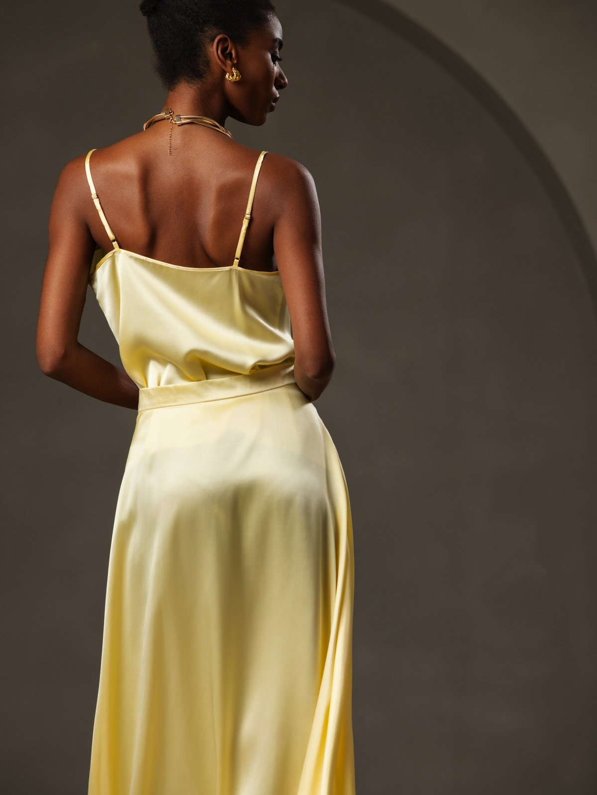 19Momme Silk Spaghetti Strap Cowl Neck Camisole Top