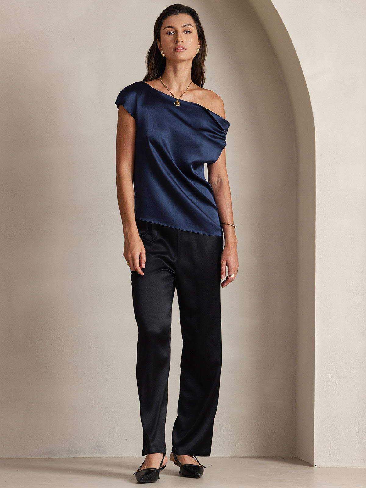 19Momme Silk Chic One-Shoulder Blouse