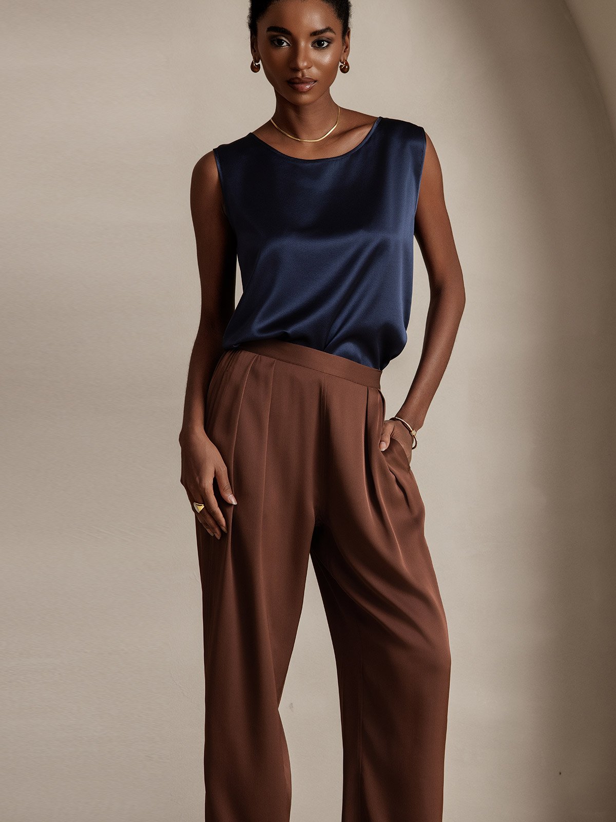 19Momme Silk Lounge Round Neck Tank Top