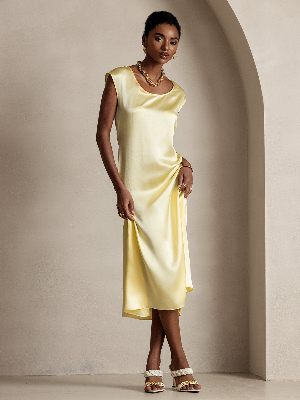 19Momme Silk U-neck Sleeveless Dress
