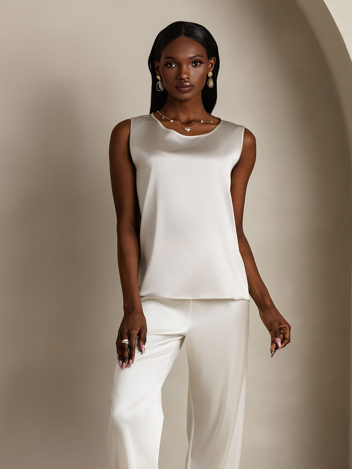 19Momme Silk Lounge Round Neck Tank Top