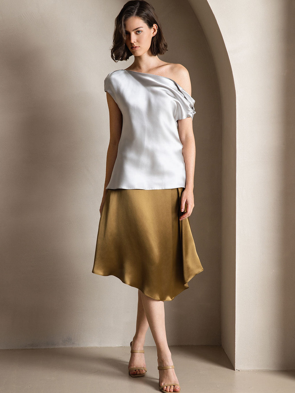 19Momme Silk Chic One-Shoulder Blouse