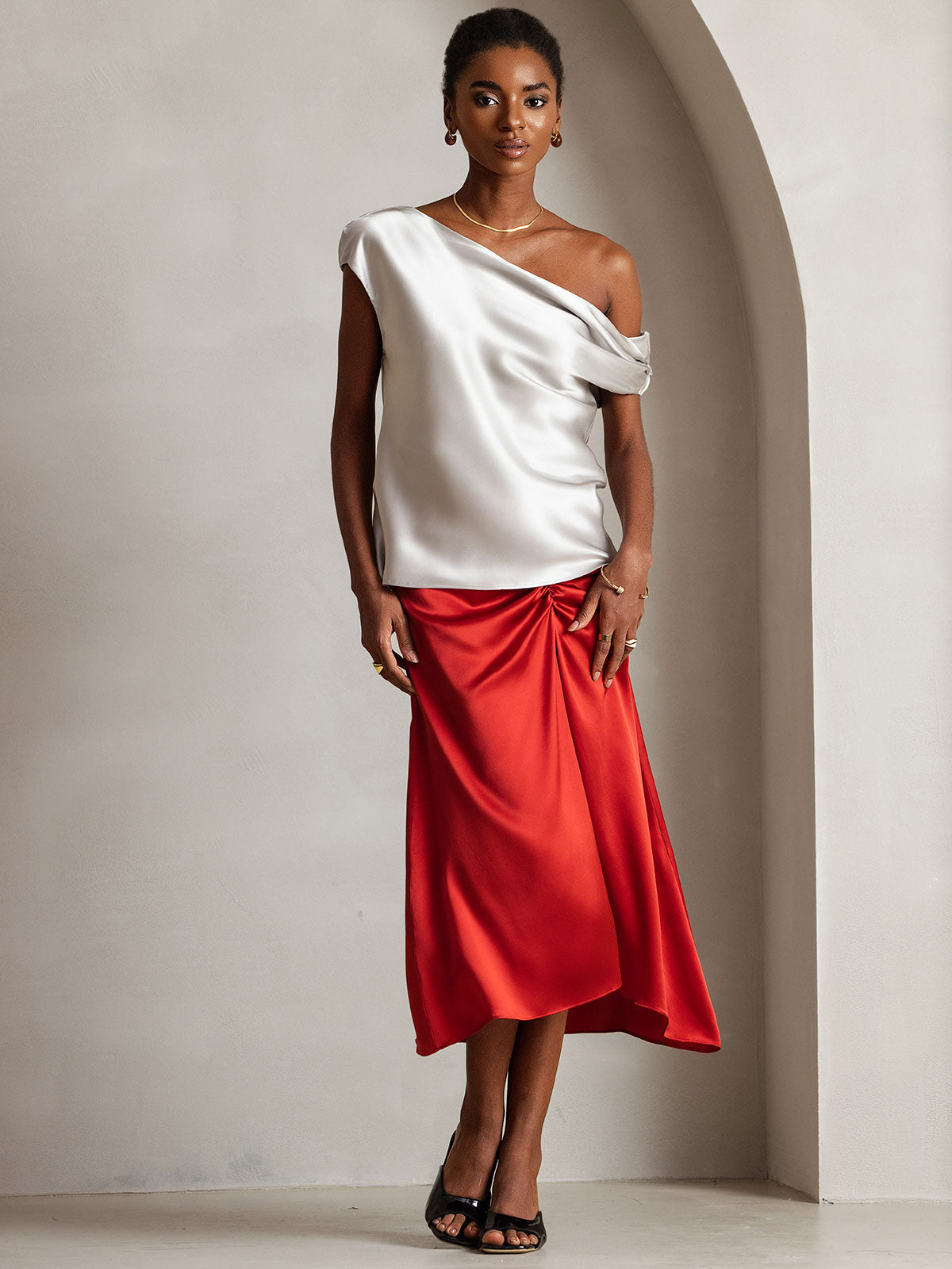 19Momme Silk Chic One-Shoulder Blouse