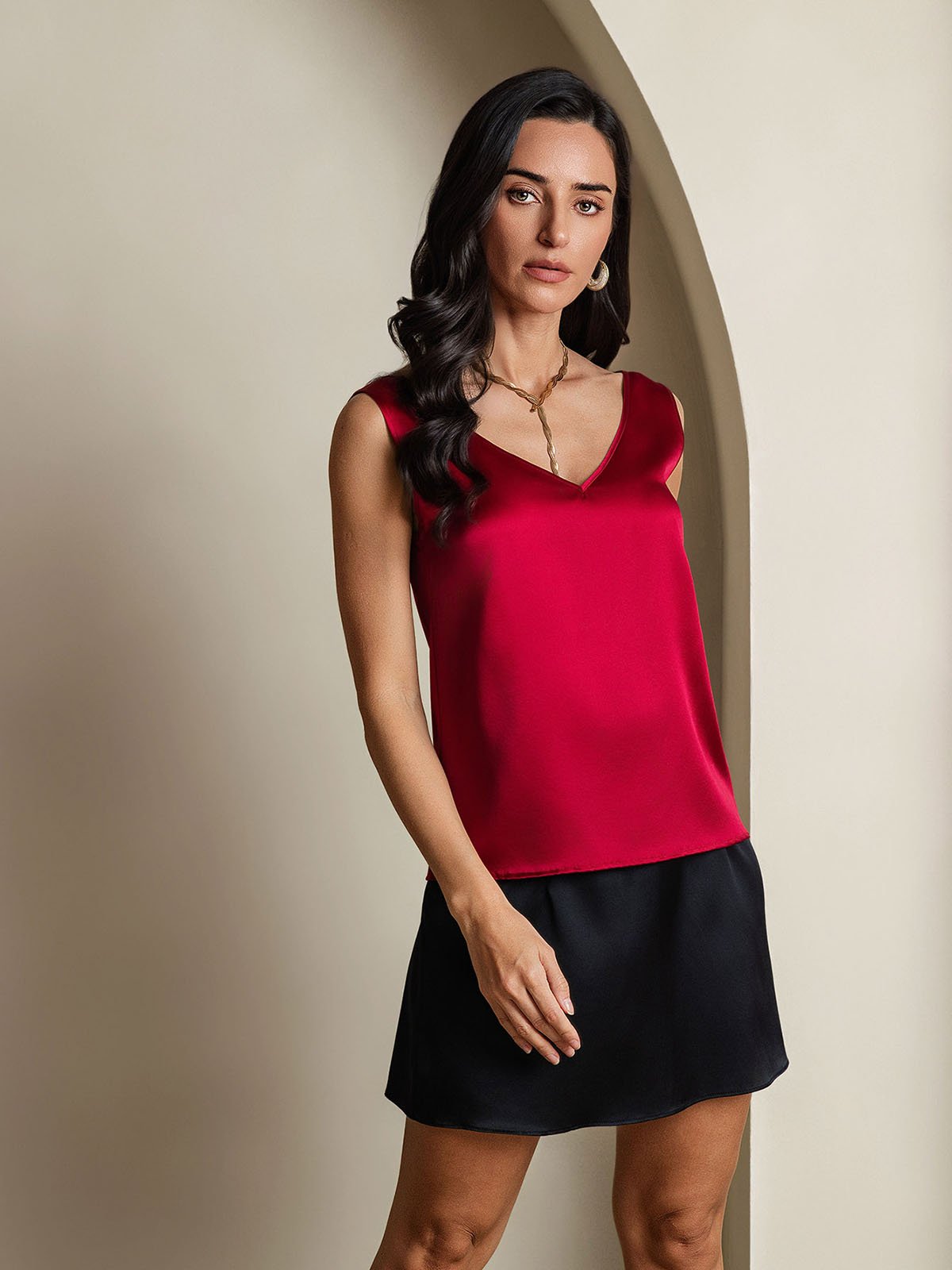 19Momme Silk V-neck Straps Tank Top